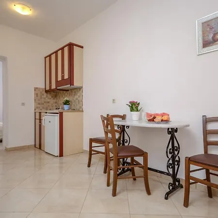 Lejlighedshotel Gaitani Plaka Naxos 3*