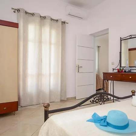 Gaitani Plaka Naxos Mikri Vigla