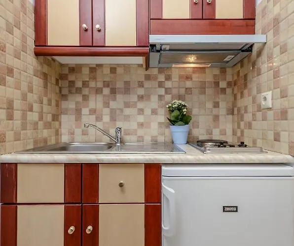 Gaitani Plaka Naxos Hotel apartamentowy