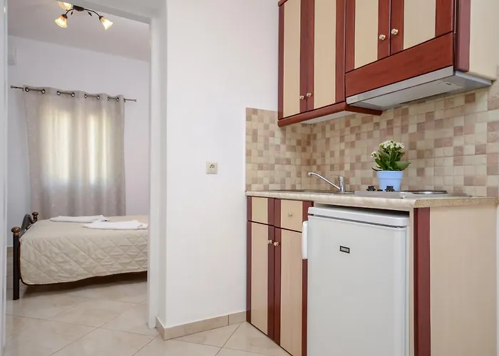 Gaitani Plaka Naxos Hotel apartamentowy