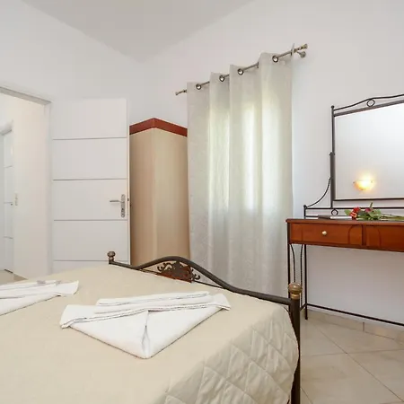 Апарт-отель Gaitani Plaka Naxos Микри-Вигла