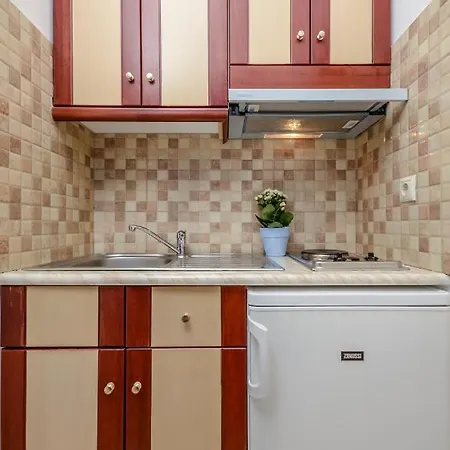 Gaitani Plaka Naxos Апарт-отель